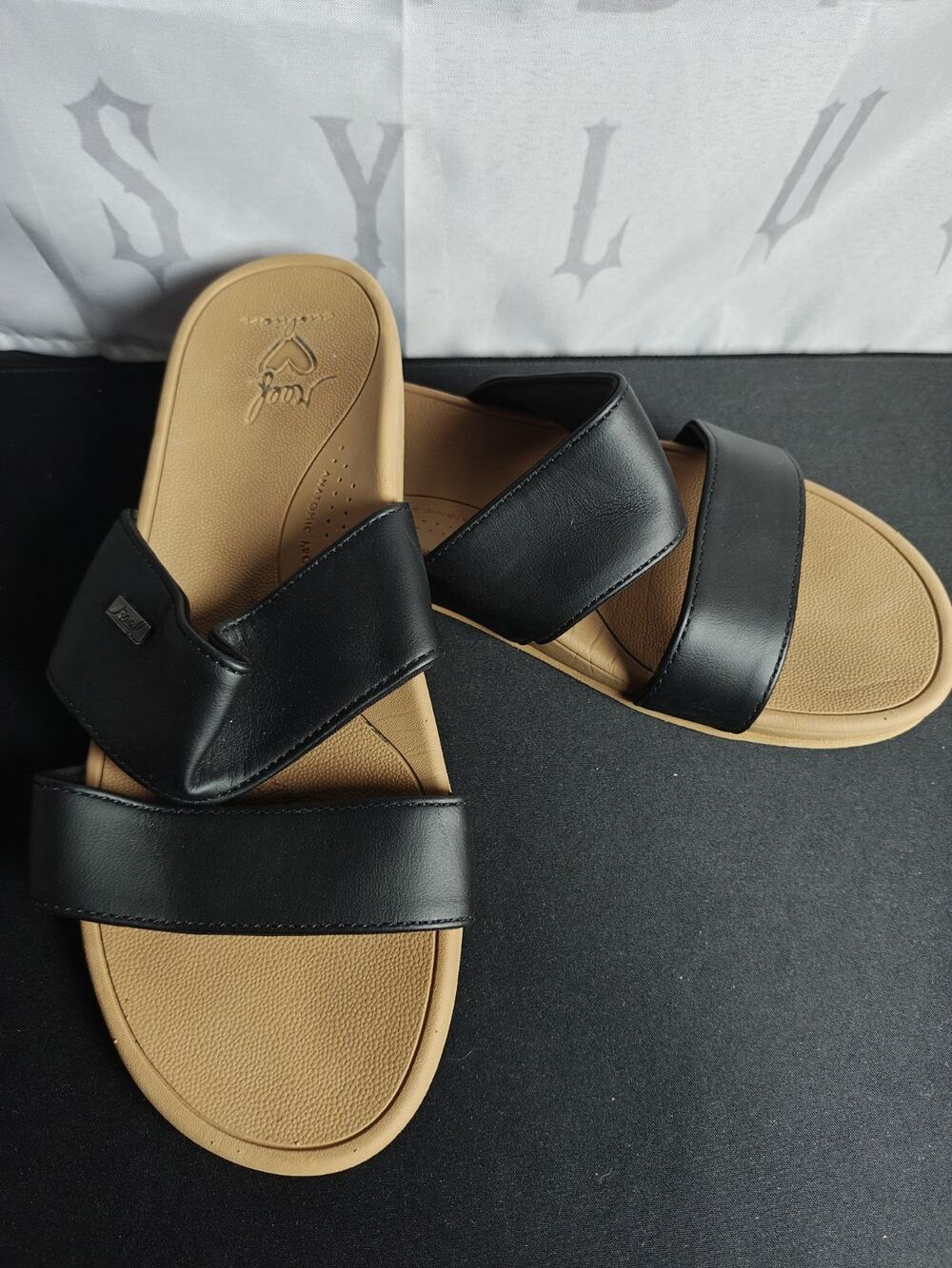 REEF WOMEN'S 8 BANDED HORIZON SLIDE SANDAL NEW